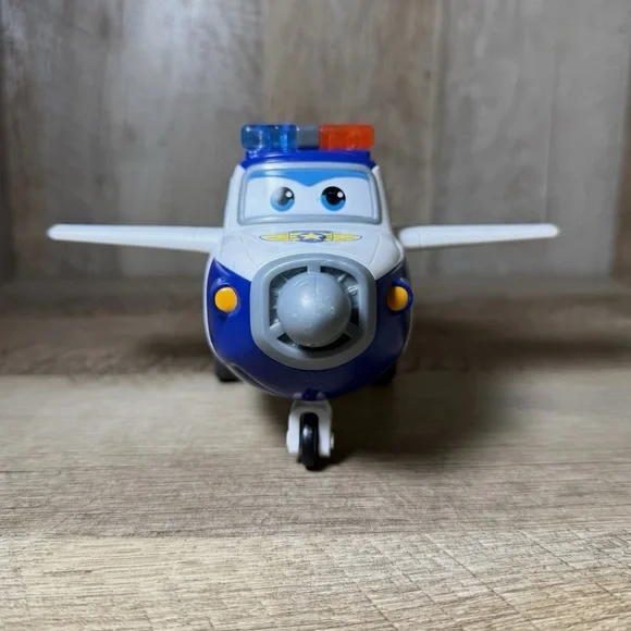 Super Wings Paul Police airplane Figure - Picture 3 of 5